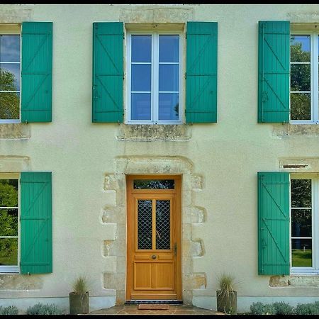 Bed and Breakfast Les Maisons Du Bonheur Château-Garnier Exteriér fotografie