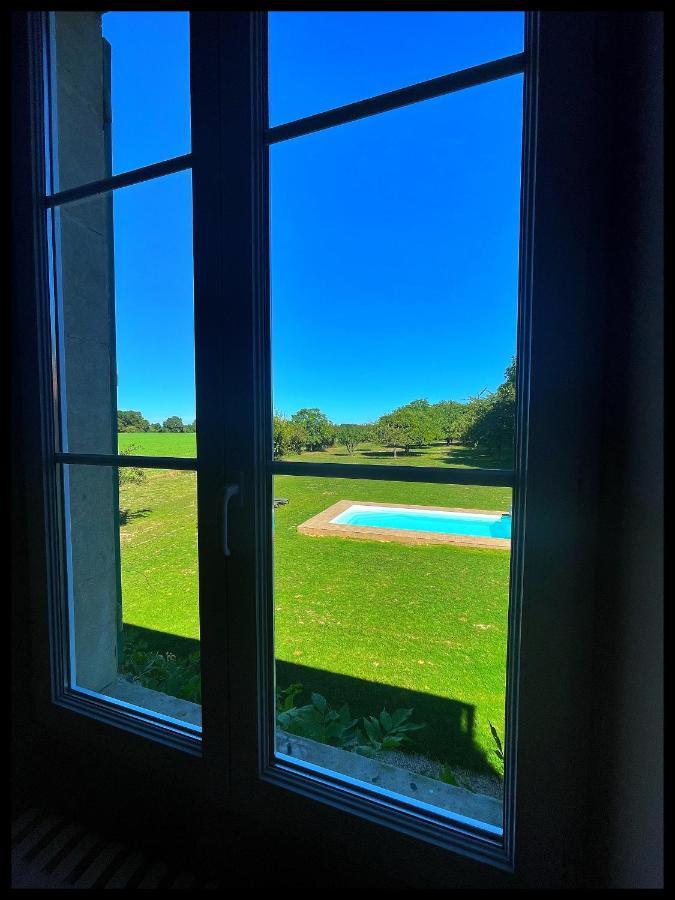 Bed and Breakfast Les Maisons Du Bonheur Château-Garnier Exteriér fotografie